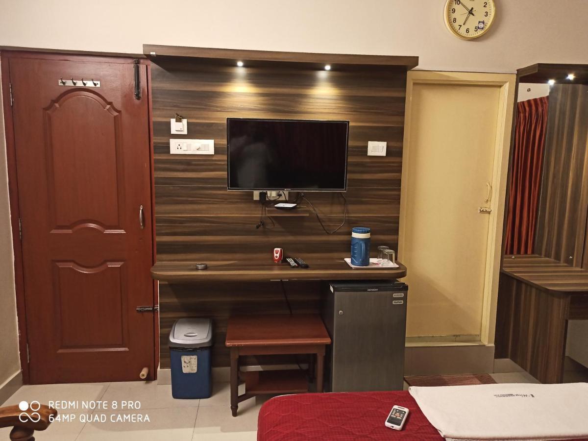Hotel I-Way Residency Perungudi Chennai Dış mekan fotoğraf